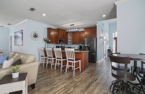 Atlantic Shores House | Jax Beach Bungalow+Hot Tub Swim Spa+Beach Access