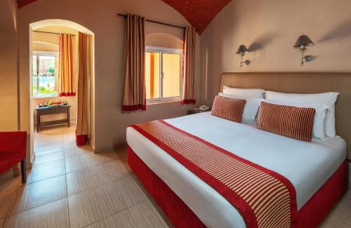 Makadi Bay Resort | JAZ Makadi Oasis Resort