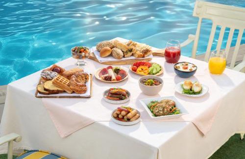 Giza Hotel | JAZ Pyramids Resort