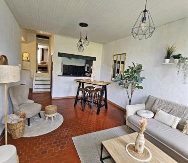 Avignon City Centre Apartment | Jean - 2 chambres dans le centre historique - WIFI -