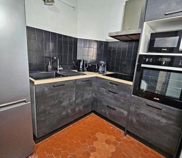 Avignon City Centre Apartment | Jean - 2 chambres dans le centre historique - WIFI -