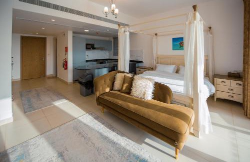 As Sifah Apartment | Jebel Sifah studio Apartment with Pool View