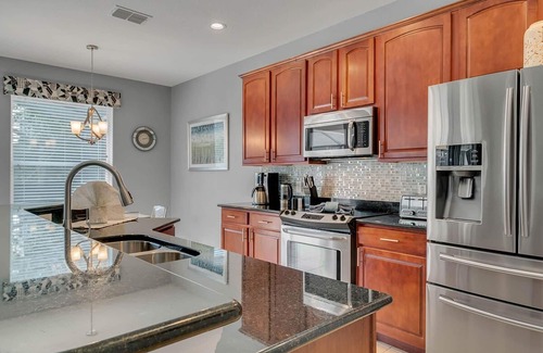 Windsor Hills House | Jedi Training Camp Top Rated 5 Star Villa