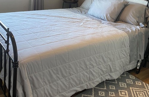 Estrella Apartment | Jefferson Suite
