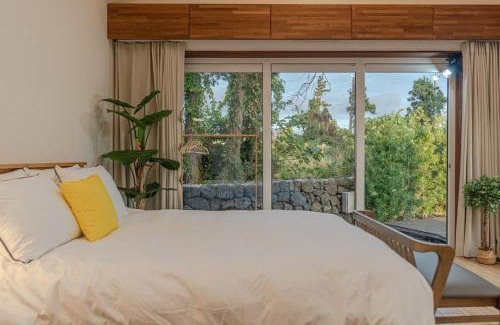 Andeok House | Jeju Cheongsu-ri Haru Private Pension