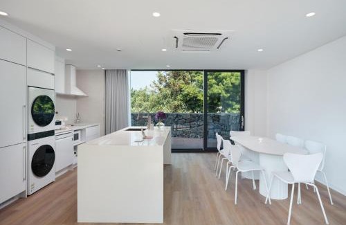 Aewol Villa | Jeju Eedo