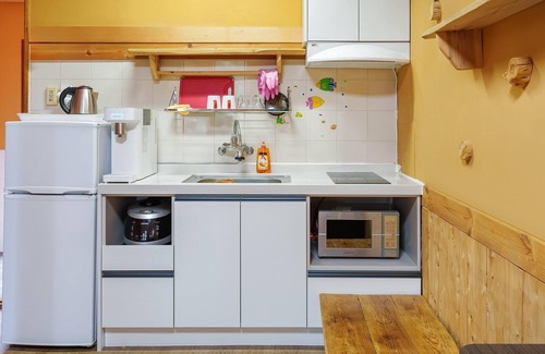 Downtown House | Jeju Jeonwonsaenghwal Diorem Pension
