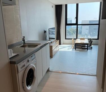 Seogwipo City Hotel | Jeju Pureun Hotel