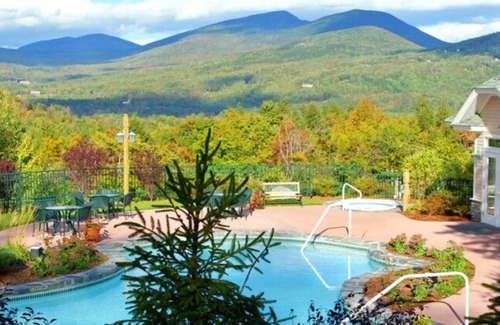 Bartlett Condo | Jem family resort condo mins to Storyland & mtn views