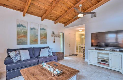Jensen Beach House | Jensen Beach Home with Pool Access Less Than 1 Mi to Beach!