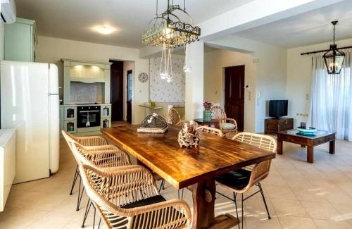 Alexandroupoli House | Jeremy's Villa