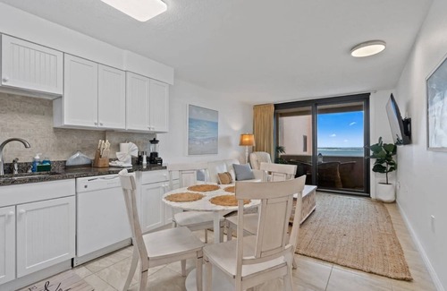 Holiday Isle Condo | Jetty East | Sleeps 4 | Pool | Private Beach