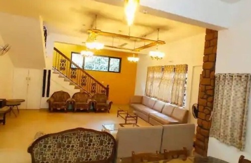 Gurugram House | JHA FARMS IS BEST