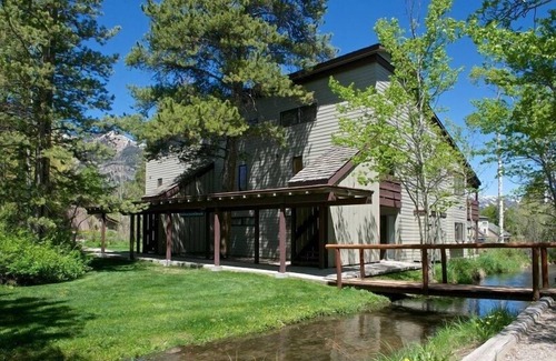 Teton Pines Condo | JHRL - Indian Paintbrush 1122, Located in Wilson, the perfect getaway