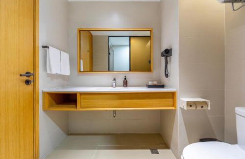 Jing'an Apartment | Ji Hotel Shanghai Changshou Road - Near Metro Line 13&14,Free Luggage Storage,English Service