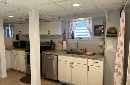 Ludington Apartment | Jimmy's Beach House "D" - Just 1 block from Ludington's city beach.