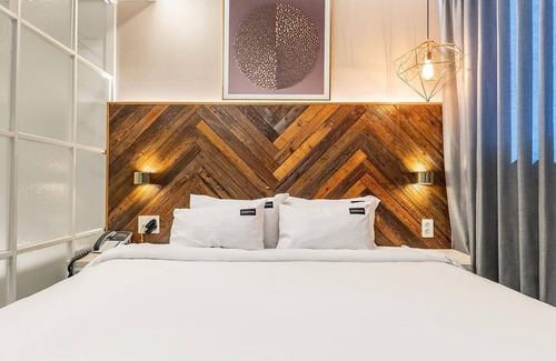 Chinju Hotel | Jinju Brown Dot Jinjuseong Branch
