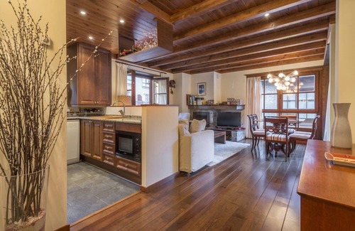 Baqueira Apartment | Jireta by Totiaran