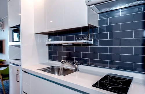 Seogwipo City Apartment | JnB Family Hotel