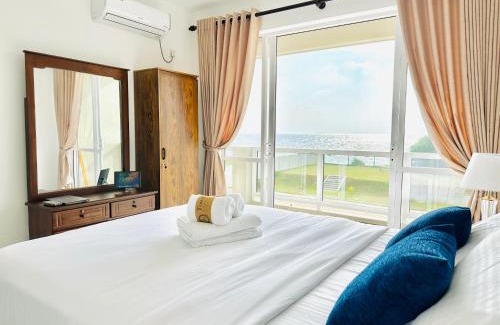 Uswetakeiyawa Apartment | Joansa Luxury Beachfront Apartment