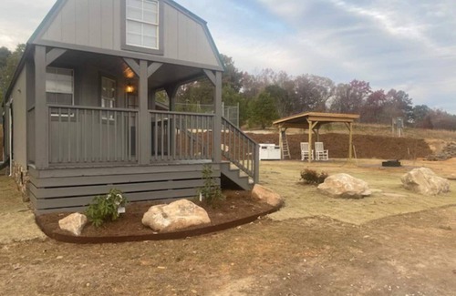 Salem Cabin | Jocassee Valley cabin- Free Park Passn