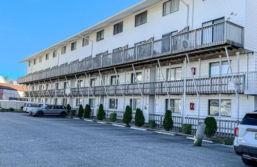 North Ocean City Hotel | Jockey Beach Club 316