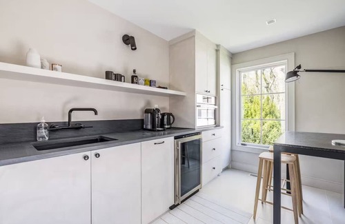 Sag Harbor House | Joels Lane by Rove | 5BR w/Heated Pool, Sauna & Gym