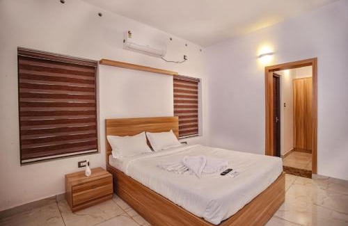 Alappuzha Bed & Breakfast | John's Castle