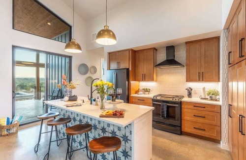 Johnson City House | Johnson City Limits Home