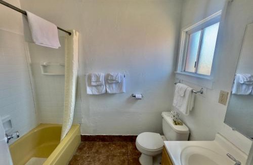 Garberville Hotel | Johnston's Motel
