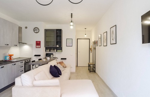 Sestri Levante Apartment | JOIVY Flat W/Terrace & Parking
