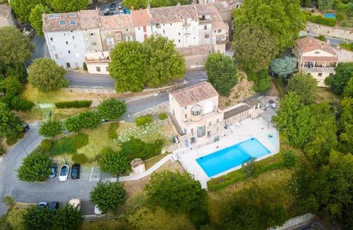 Bargemon Apartment | Joli 3P - Piscine & Parking