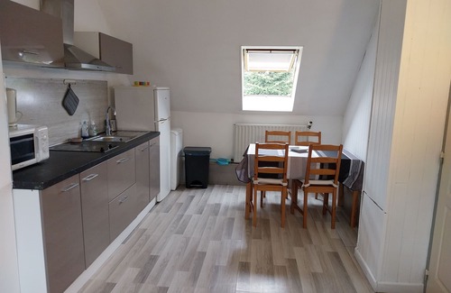 Saint-Germain-les-Corbeil Apartment | Joli F3 Dans Maison Individuelle à 30km de Paris