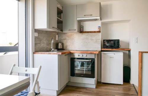 Les Sables d'Olonne Apartment | Joli studio avec balcon - 2 personnes