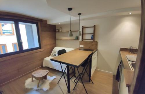 Guillestre Apartment | Joli studio moderne entièrement rénové - Guillestre - Risoul - Vars