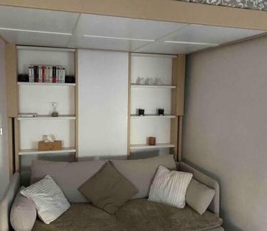 Batignolles Apartment | Joli studio paris 17