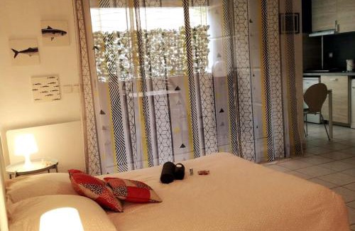 Saint-Lambert Apartment | Joli studio terrasse dans quartier saint victor