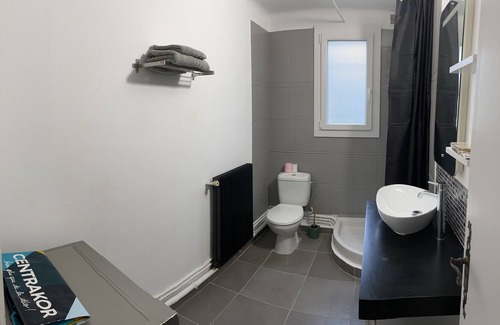 Mont Duplan Apartment | Joli T2 Climatis? Nimes Proche Gare et Centre Ville