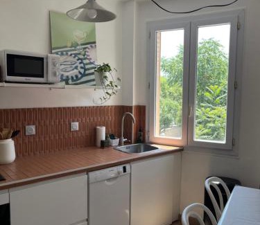 Baille Apartment | Joli T3 Centre ville