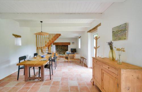 Saint-Jean-Trolimon House | Jolie maison à la campagne pour 4