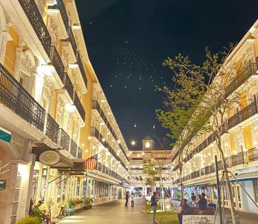 Malacca City Hotel | JOM at deRiviera Self check-in