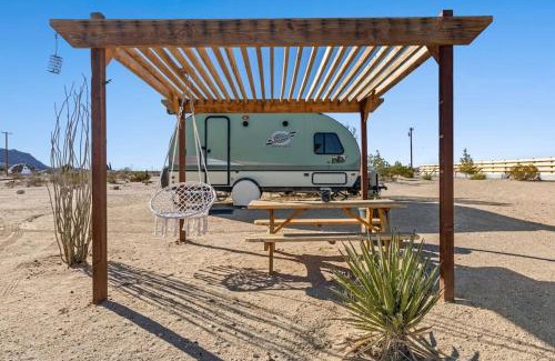 Joshua Tree House | Joshua Tree Village Campground - Glamping Retreat