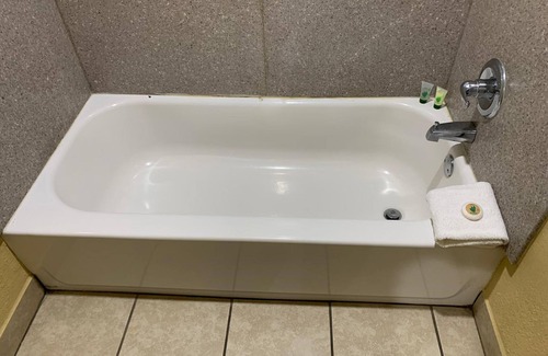 Marion Hotel | Journey Inn