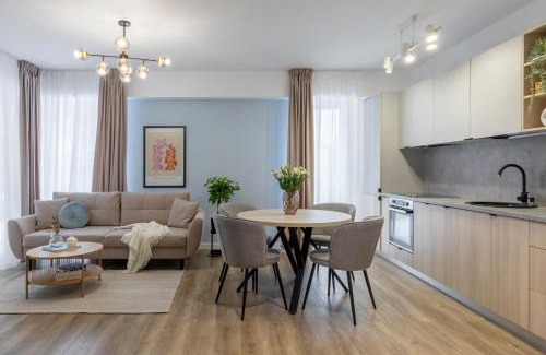 Sinaia Apartment | Joy Garden Apartment