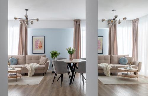 Sinaia Apartment | Joy Garden Apartment