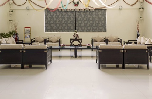 Arumbakkam Hotel | JP Hotel