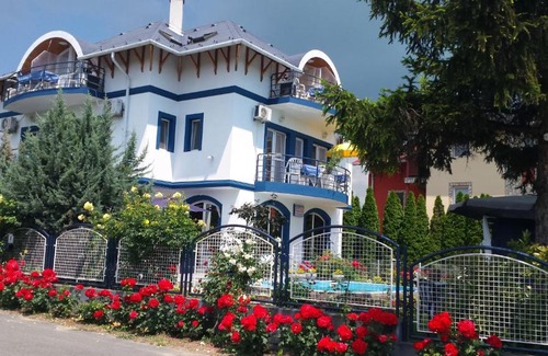 Balatonfured House | Judit haus