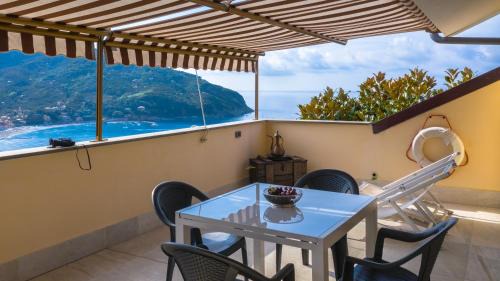 Valle Santa House | Juliet - apartment in Liguria 5 Terre UNESCO site