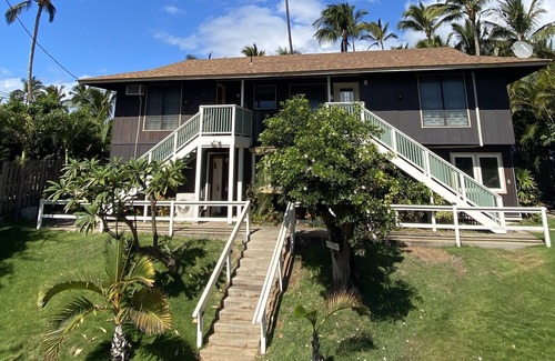 Kihei Apartment | July Special! Beachfront, 1 BR/1BA apartment. Steps away from the ocean!
