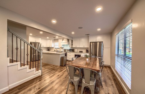 Canyon Lake House | Jump Right In: Luxurious River Cliff Retreat on the Guadalupe Horseshoe!